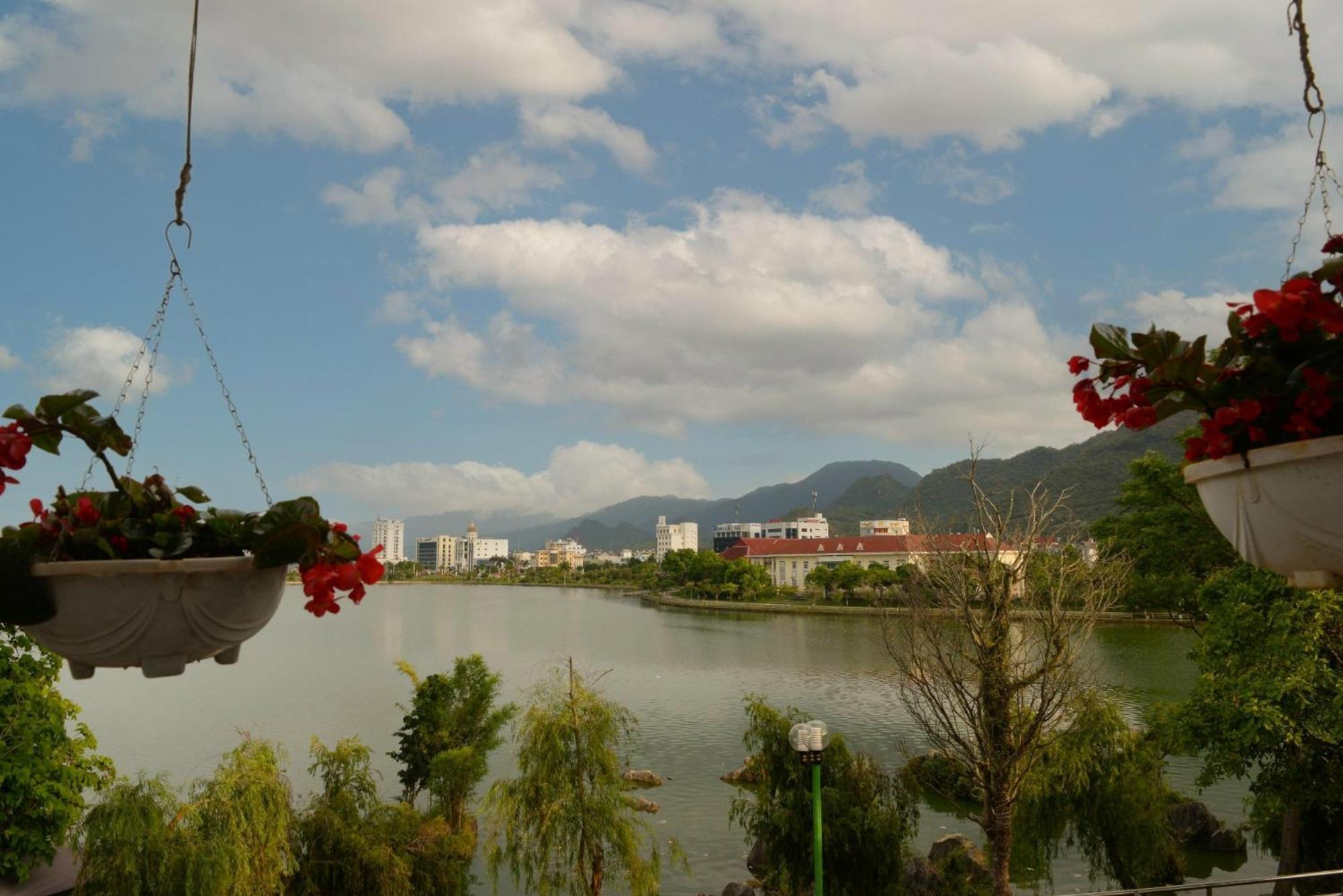 Anh Hong Hotel Ta Lan Than Exterior foto